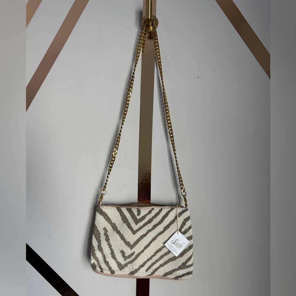 Beaded zebra clutch